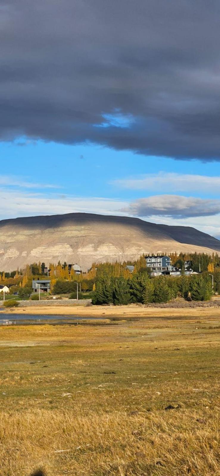 Terminal Suites El Calafate Exteriör bild